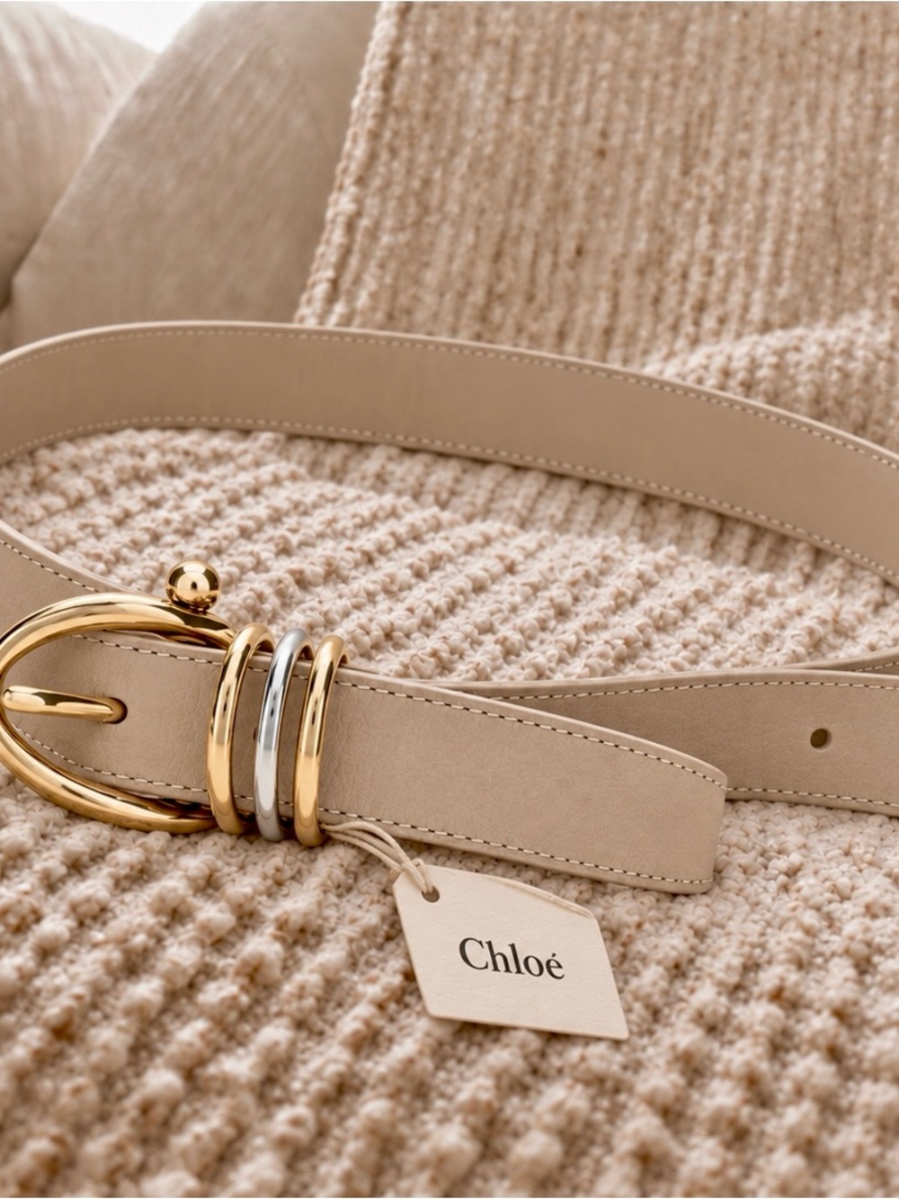 Chloe Neutral Leather Belt with Gold-Tone Buckle size M 80 CM (31.5)